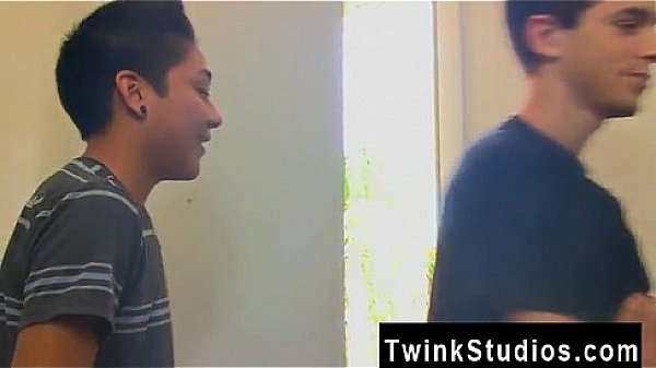 Twinks Xxx Conner Bradley Loves To Share His Lengthy Lad Stiffy With thumbnail
