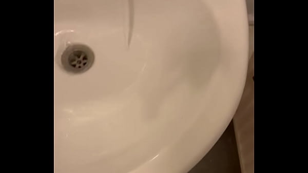 Nonton Me Wanking thumbnail