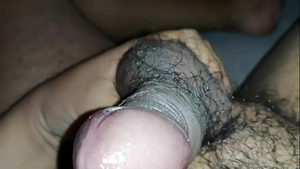 Play MP4 - Mi pito lanzando leche despu&eacute;s de una buena jalada