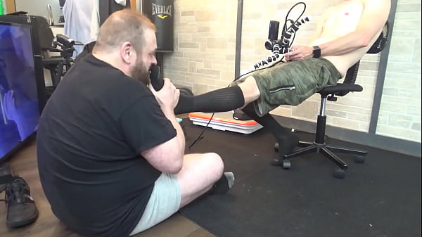 New 2022 Converslavetion My Slave Worships Me He Loves And Licking My Ass Hole And Sucking Loads Out My Big Cock thumbnail