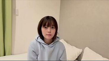 Nonton 受験の為に透明ディルドをおまんこに挿れてオナニーして発散しないと勉強やってられない。。女子大生オナニー thumbnail