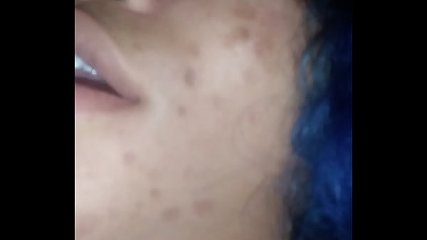 Play MP4 - Moan Louder  yellow gal