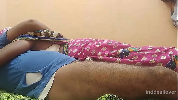 Play MP4 - पति से सहेली को चुदवाया