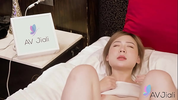 Play MP4 - Chinese Lin Siyu had sex with her ex boyfriend the other day and liked it&period;