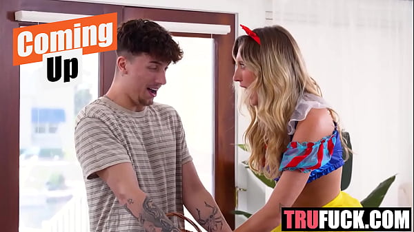 Nonton Dick In Apple Basket thumbnail