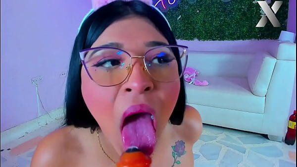 Nonton Mulan Session - Dildo Sucking And Strapon Fuck thumbnail