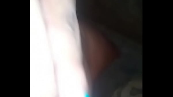 Está puta se graba_en el baño