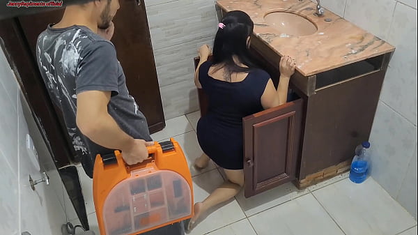 Play MP4 - confiei na minha esposa para receber o encanador