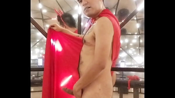 Disfrutando del d&iacute_a de muertos en la ciudad de M&eacute_xico (sexto piso)