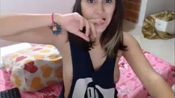 Colombian teen on cam colombiana transmitiendo 