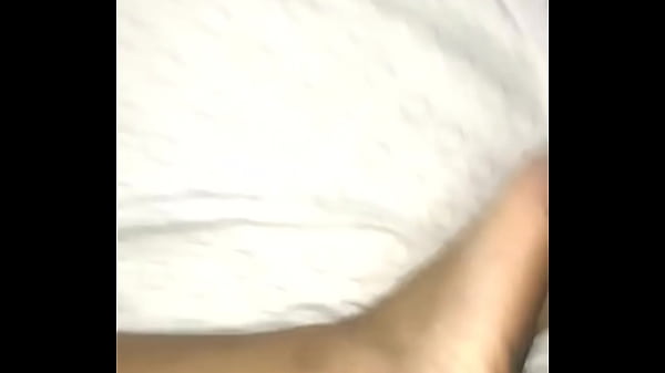 I justpulled_up to the hood to fuck aBig booty bitch