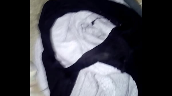 Nonton Pantie Sucia thumbnail