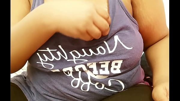 Play MP4 - Sexy north Indian girl showing boobs