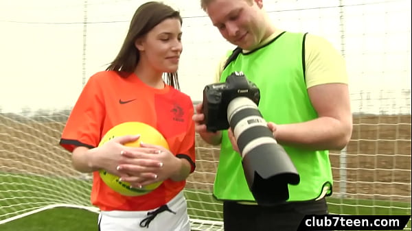 Teen femalefootballer fucks photographer