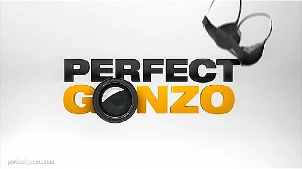 Nonton Jo Enjoying Her Body On Give Me Pink Gonzo Style thumbnail