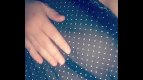 Play MP4 - Becky Masturbates Solo