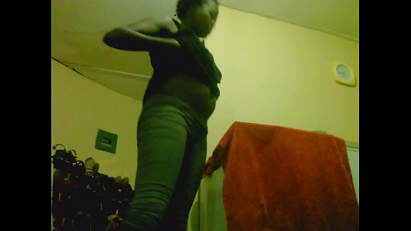 Nonton Ebony Anna Descent Into Sluthood thumbnail