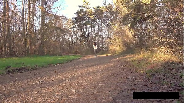 Nonton Piss Relief On The Dirt Track thumbnail