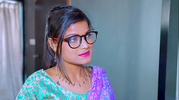 Play MP4 - Stepsister fully naked for the hardcore fucking from her stepbrother