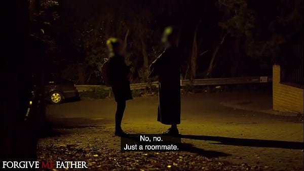 DEVIANTE Brunette confesses to_having gang bangs beforegettingfucked_face down ass up