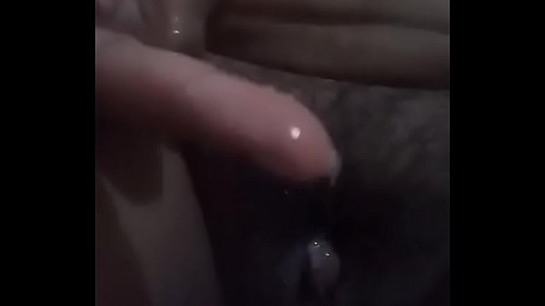 ASIAN BEAUTYEXPRESSES HERSELF