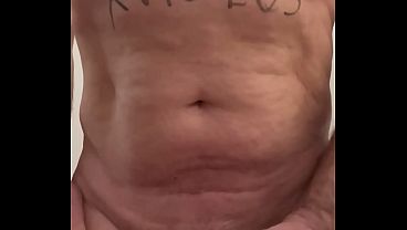 A close up and intense cumshot. Love to masturbate in front of a camera, because I really get very horny. 