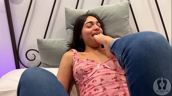 4k nose between toes romance foot sm0 ther 