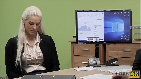 LOAN4K. Povera e splendida commessa fa sesso selvaggio con_uno sconosciuto