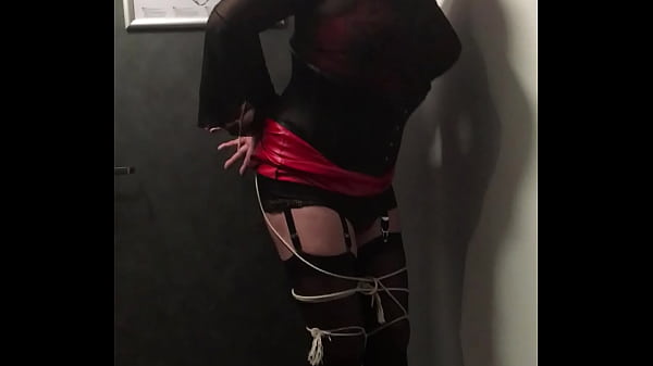 Dizzy Miss Sizzy: A Damsel In Distress 2!