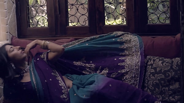 Play MP4 - Queen Jasmine & The Prince- Jasmine Sherni & Adonis Breeds ForPlay Films