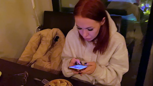 Nonton I Woke Up At A Stranger's House thumbnail