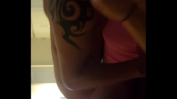 Play MP4 - she is a screamer part one