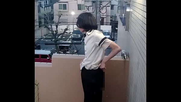 Play MP4 - 夜の光ともみじの尻　【朱音もみじ】