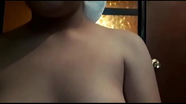 Se masturba mi perrita 