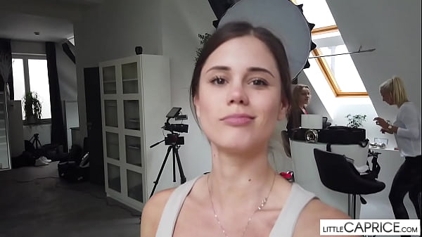 Play MP4 - Behind the scenes littlecaprice&period;com