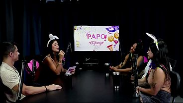 Safadas mostram os peitos no "eu nunca" depois de falar que n&atilde;o deixava ele gozar, j&aacute; transou com 7, fizeram putaria com 17 pessoas - Casal Macettare, Jenni Faria e Dig&atilde;o da Ilha (WATCH ON: SHEER/RED) 