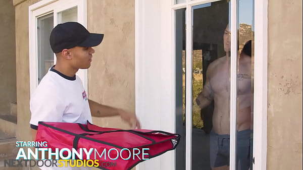 Play MP4 - Pizza Delivery Guy Bareback Fucks Customer For Extra Tip - NextDoorStudios