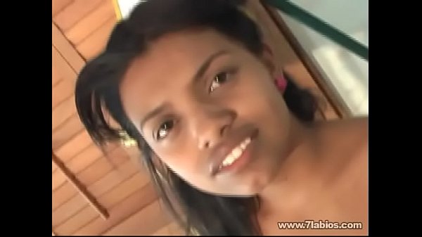 Solo colombiana morenita No17