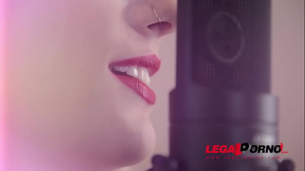 Play MP4 - Dirty talking VR diva Angel Wicky gets her giant boobs & pink fucked hard GP768