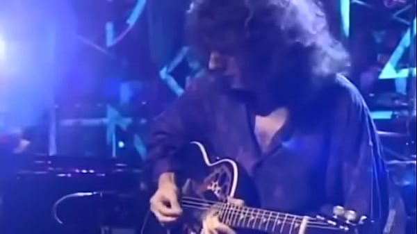 Goin Blind Mtv Unplugged thumbnail