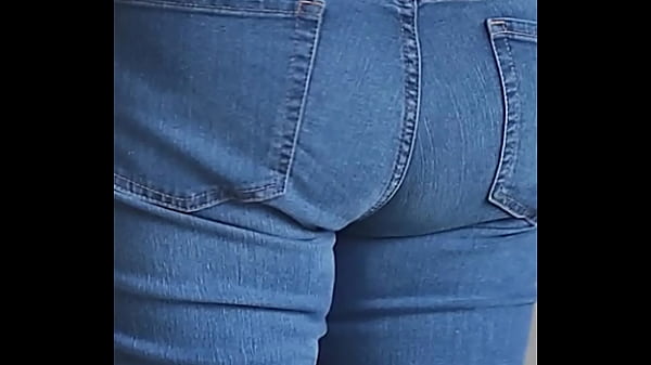 Nonton Culo Maduro thumbnail