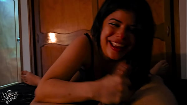 Black dress warm light and an unforgettable oral session 