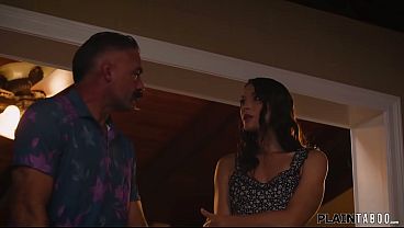 Nonton Charles Dera Brings His Wife Katrina Colt To His Shrink Casey Calvert To Cure Her From Her Bisexuality.what He Didnt Expect Was Them To Lick Ifo Him thumbnail