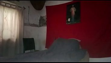 INIMAGINABLE Dice ser_la REENCARNACIÓN del CHE GUEVARA y 2 SERES del_más allá se loFOLLAN_Miki y Arwen