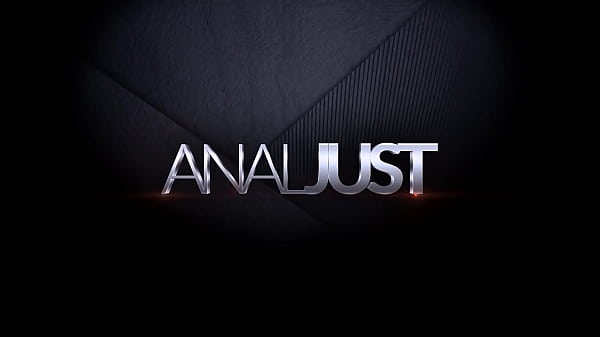 Play MP4 - Susie Diamond Lets Her Asshole Be Gang Fucked And DP'd