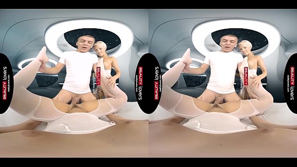 Realitylovers threesome sex turns into hot space orgy