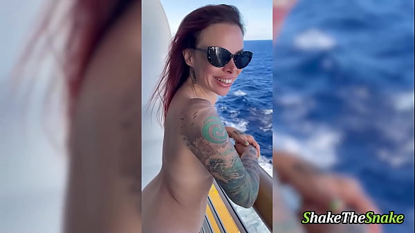 Play MP4 - Shake the Snake - Amateur Babe is Fucked by her Boyfriend on a Cruise