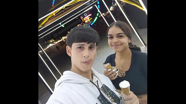 Nonton Blog En Espanol - Salgo De Paseo Con Mi Novia Morena De Gran Culo - Sopresa Al Final Del Blog - Novios Calientes thumbnail