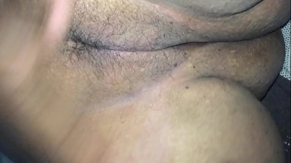 Brincando com a_bucetuda_2