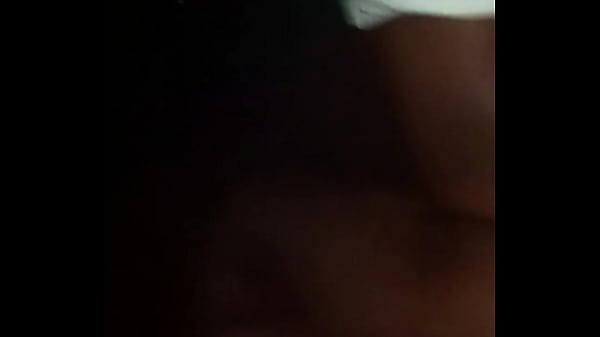 Play MP4 - Fuck dis hoe in back of my car